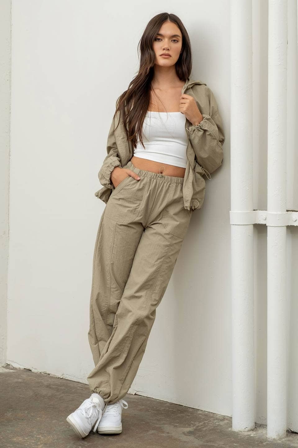 ZIP UP DRAWSTRING HOODED JACKET