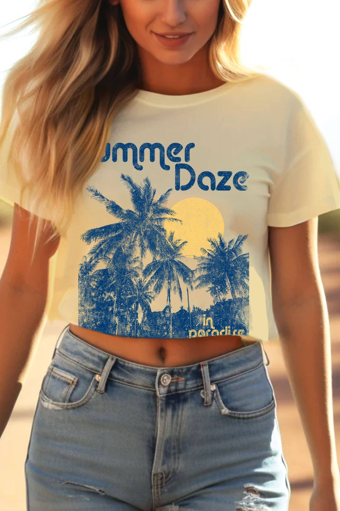 SUMMER DAZE IN PARADISE GRAPHIC SHORT CROP TOP