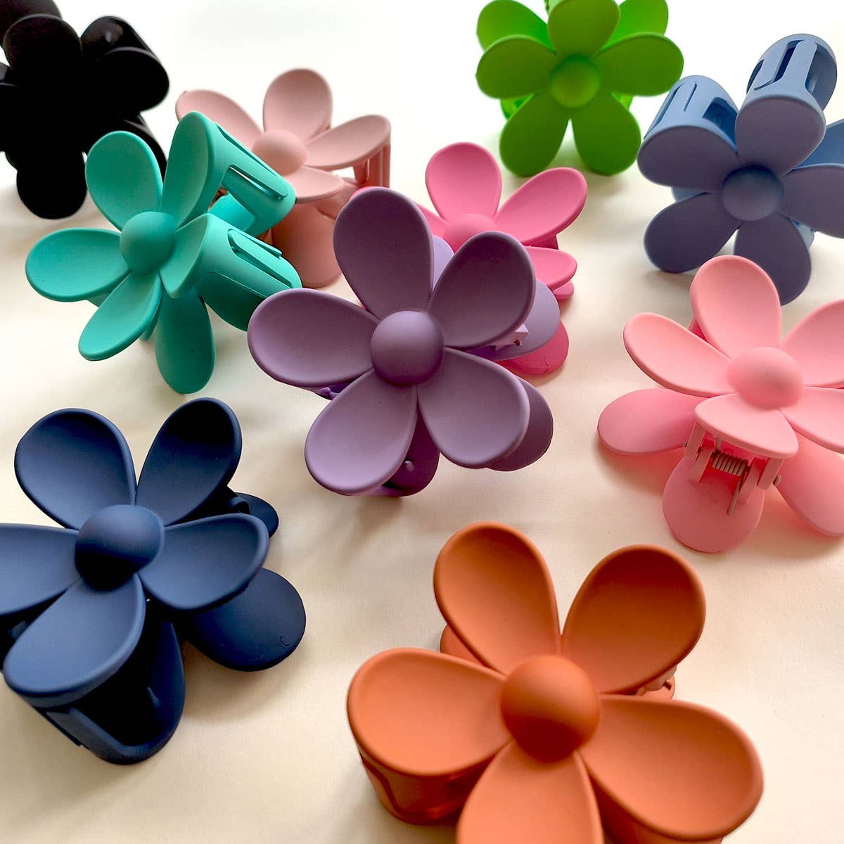 Matte Floral Hair Claw Clip