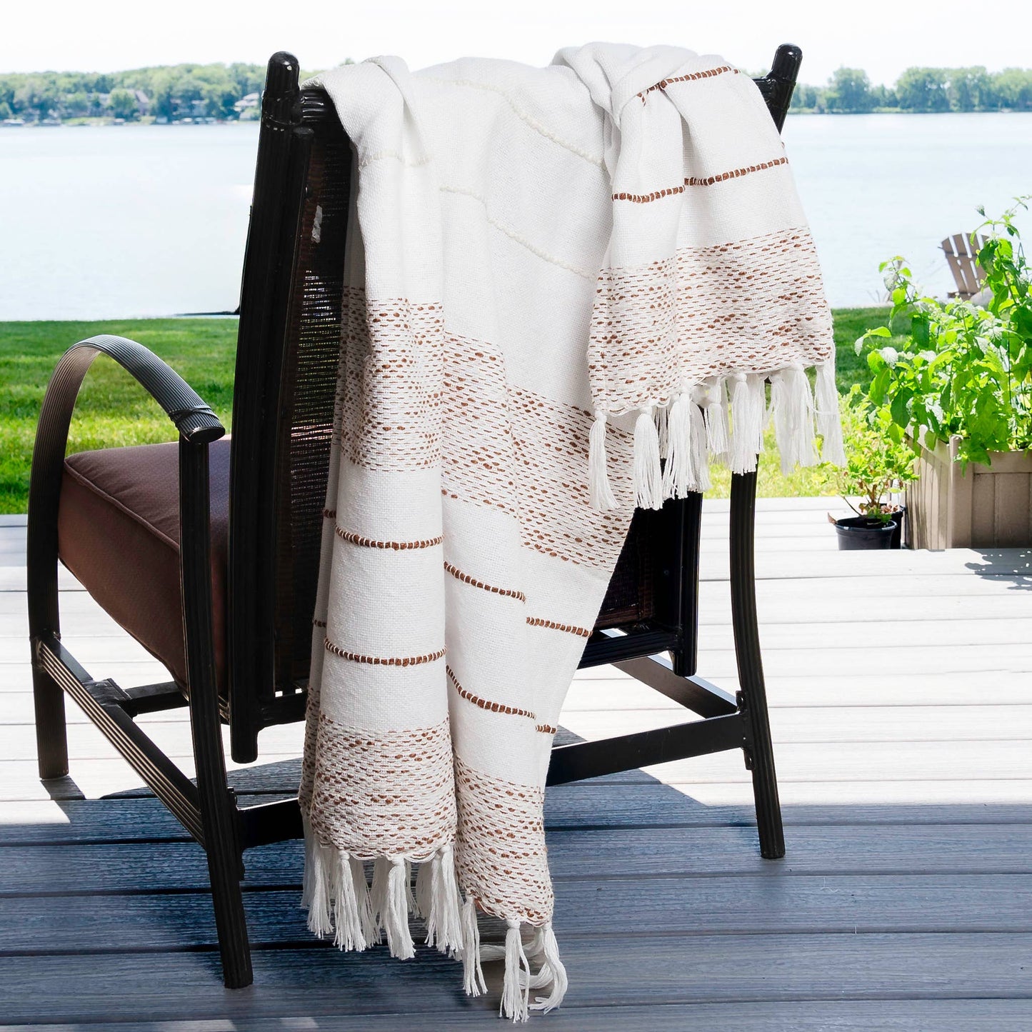 Tylanne 50x70" Indoor/Outdoor Woven Throw Blanket