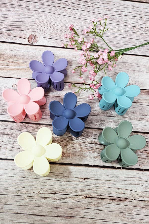 Matte Color Daisy Flower Hair Claw Clip