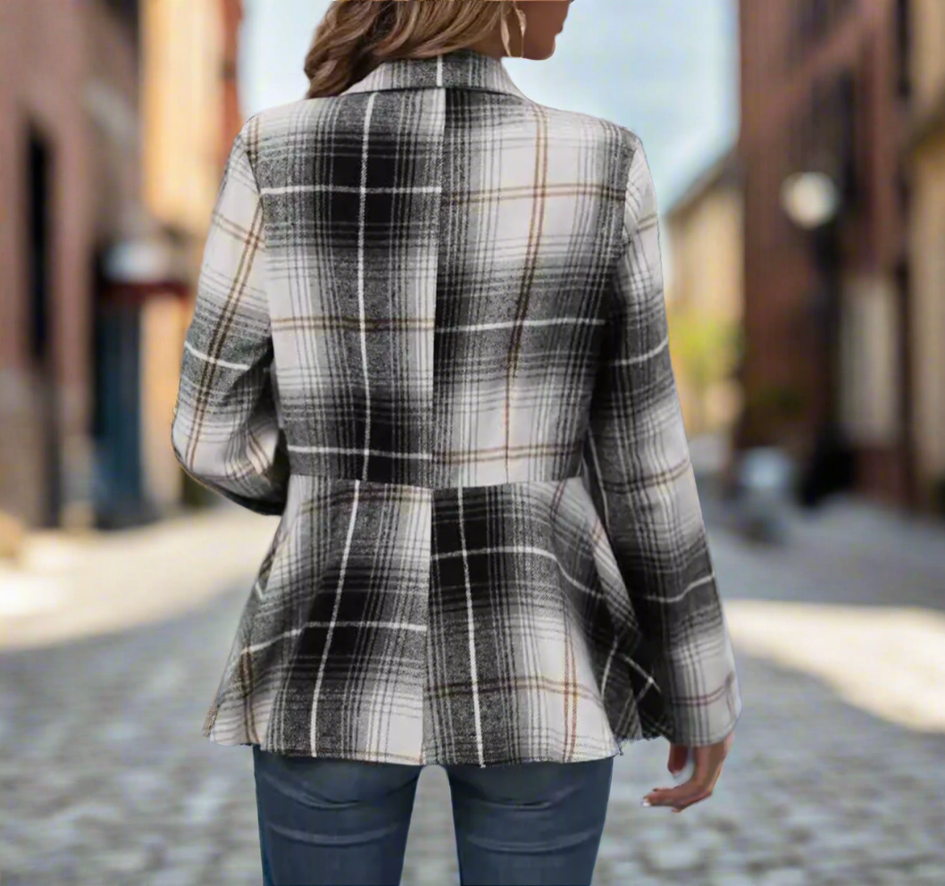 Stylish Panelled Plaid Waist Blazer