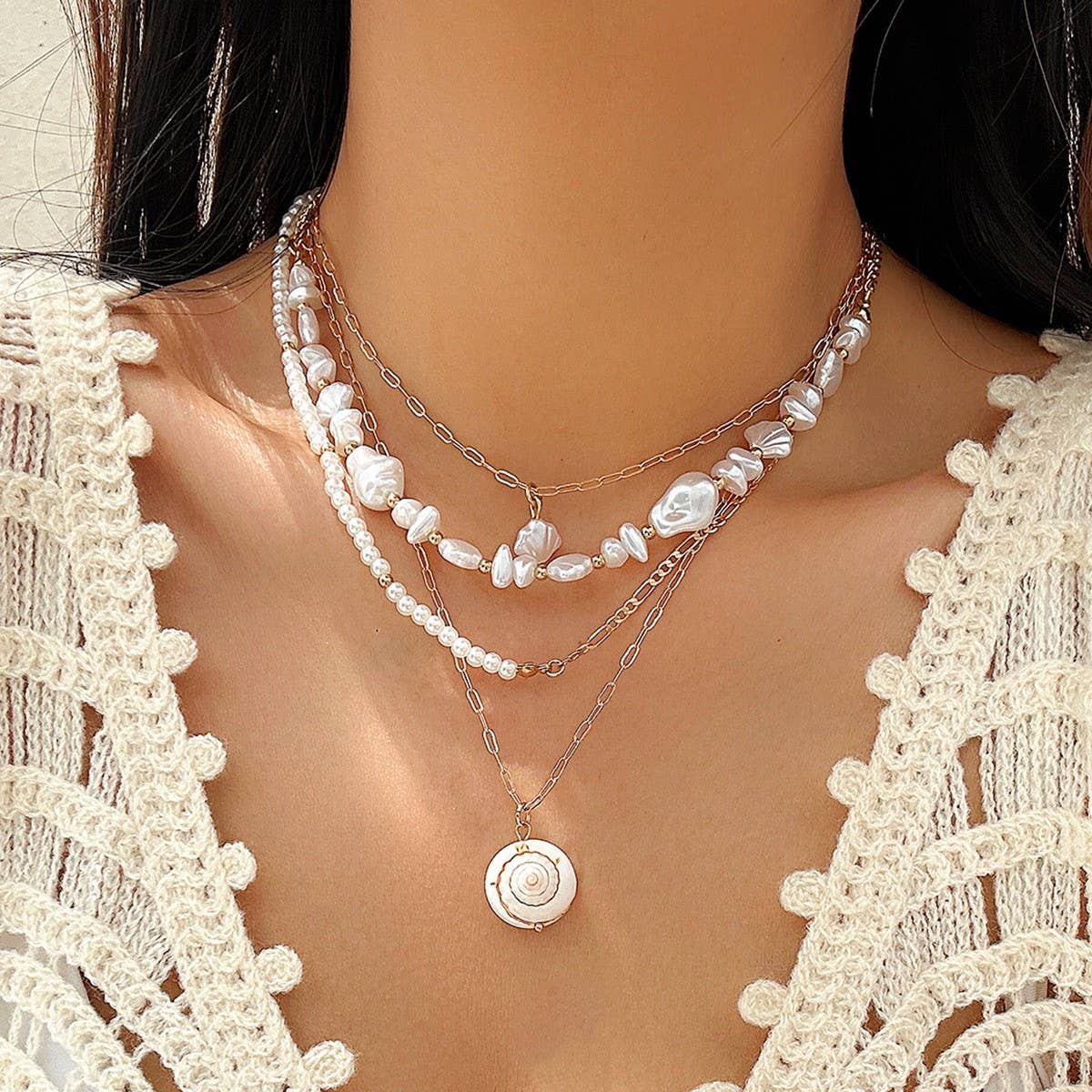 OCEAN STYLE CONCH SHELL MULTILAYER NECKLACE