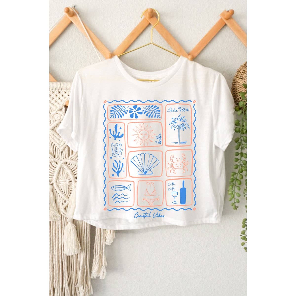 COSTAL VIBES GRAPHIC CROP TOP