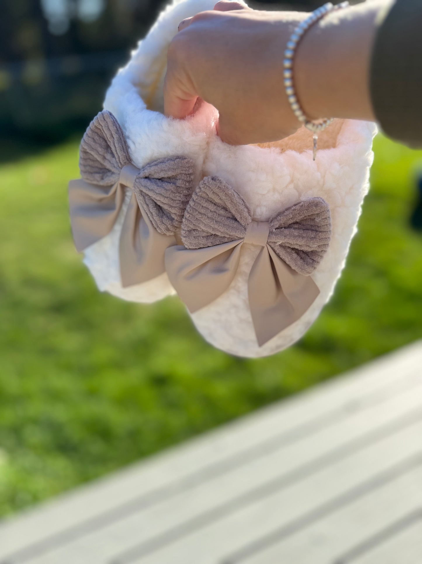 Bow Plush Winter Slippers