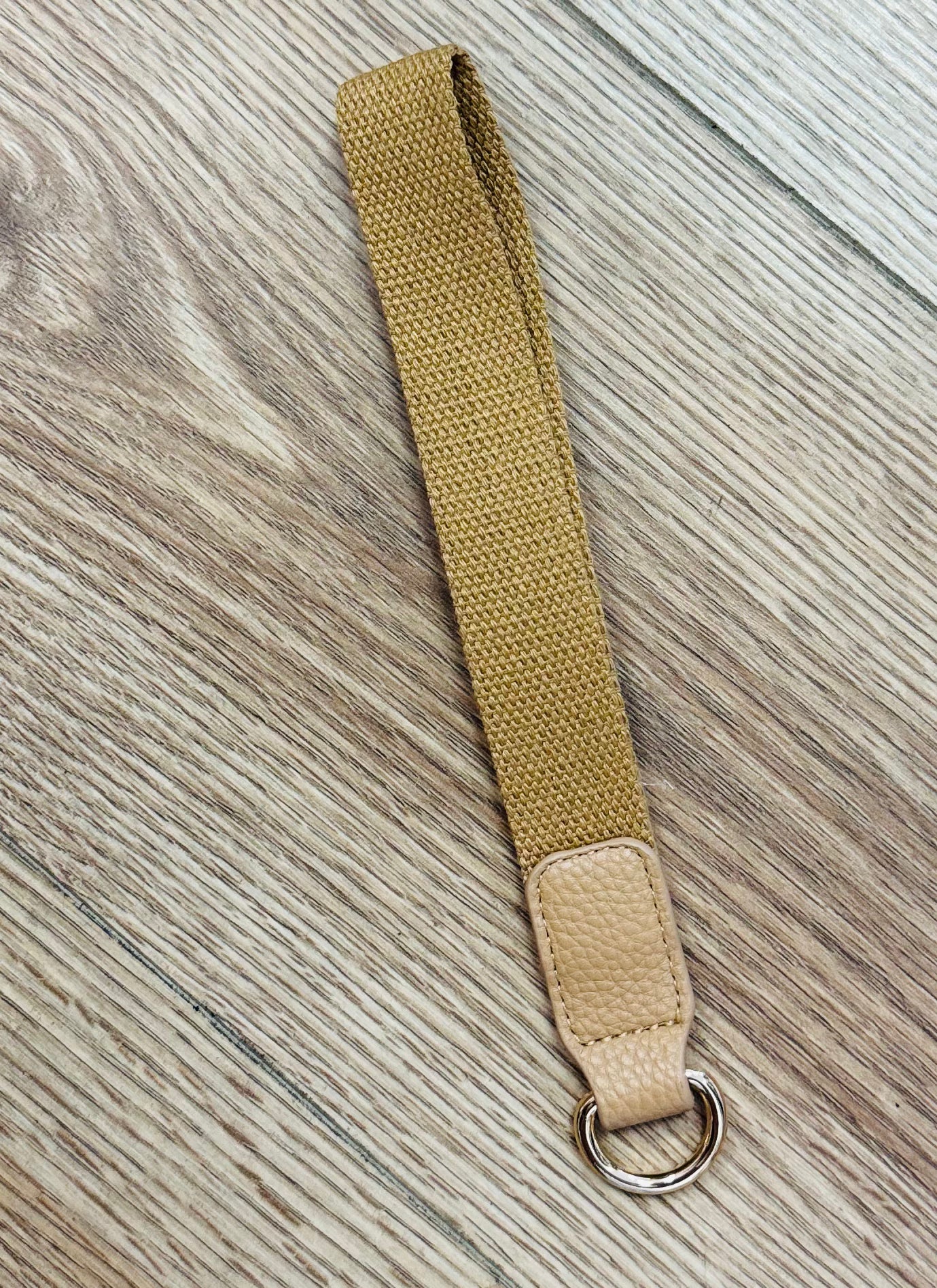 Basic Wristlet Strap