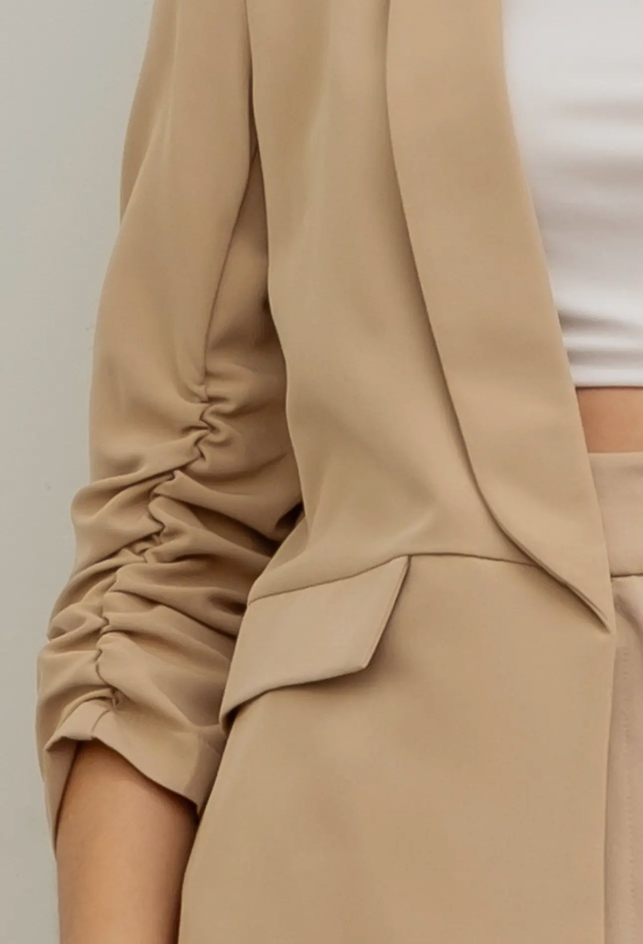 Ruched 3/4 Sleeve Blazer