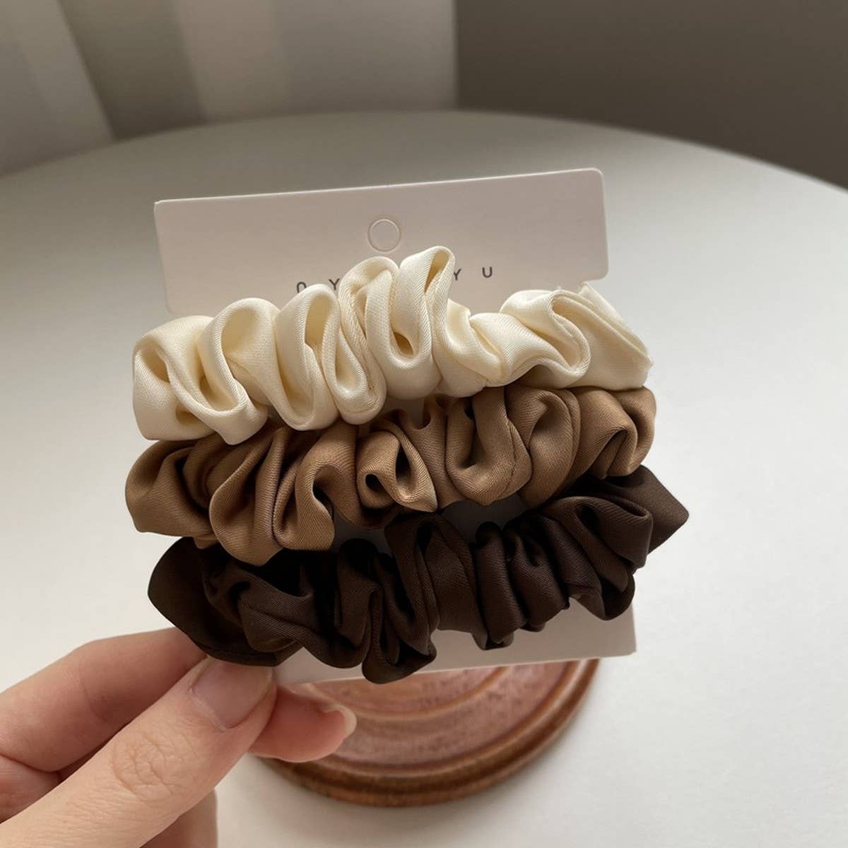 NEW TEMPERAMENT SET SIMPLE HAIR SCRUNCHIES