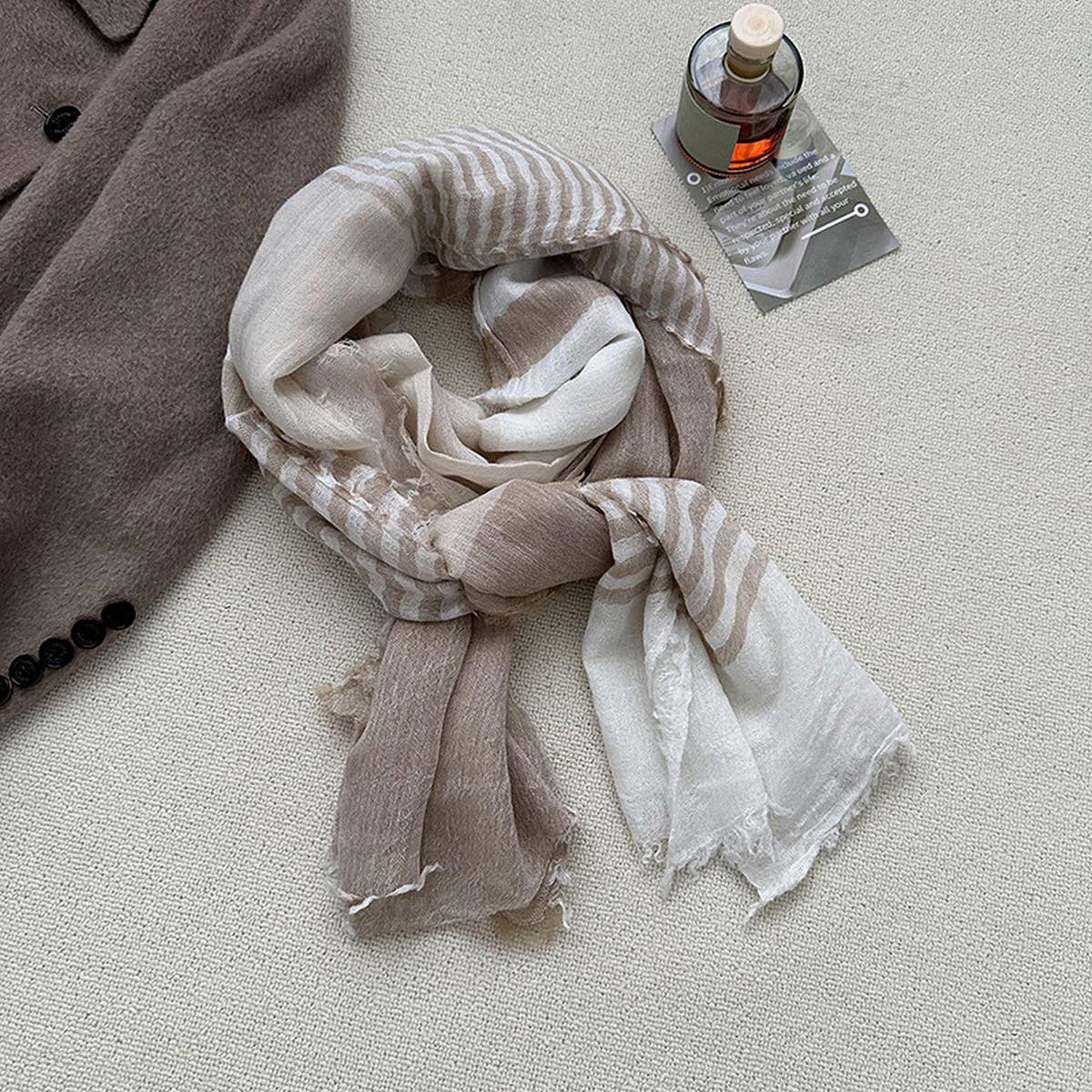 MULTIFUNCTIONAL SHAWL