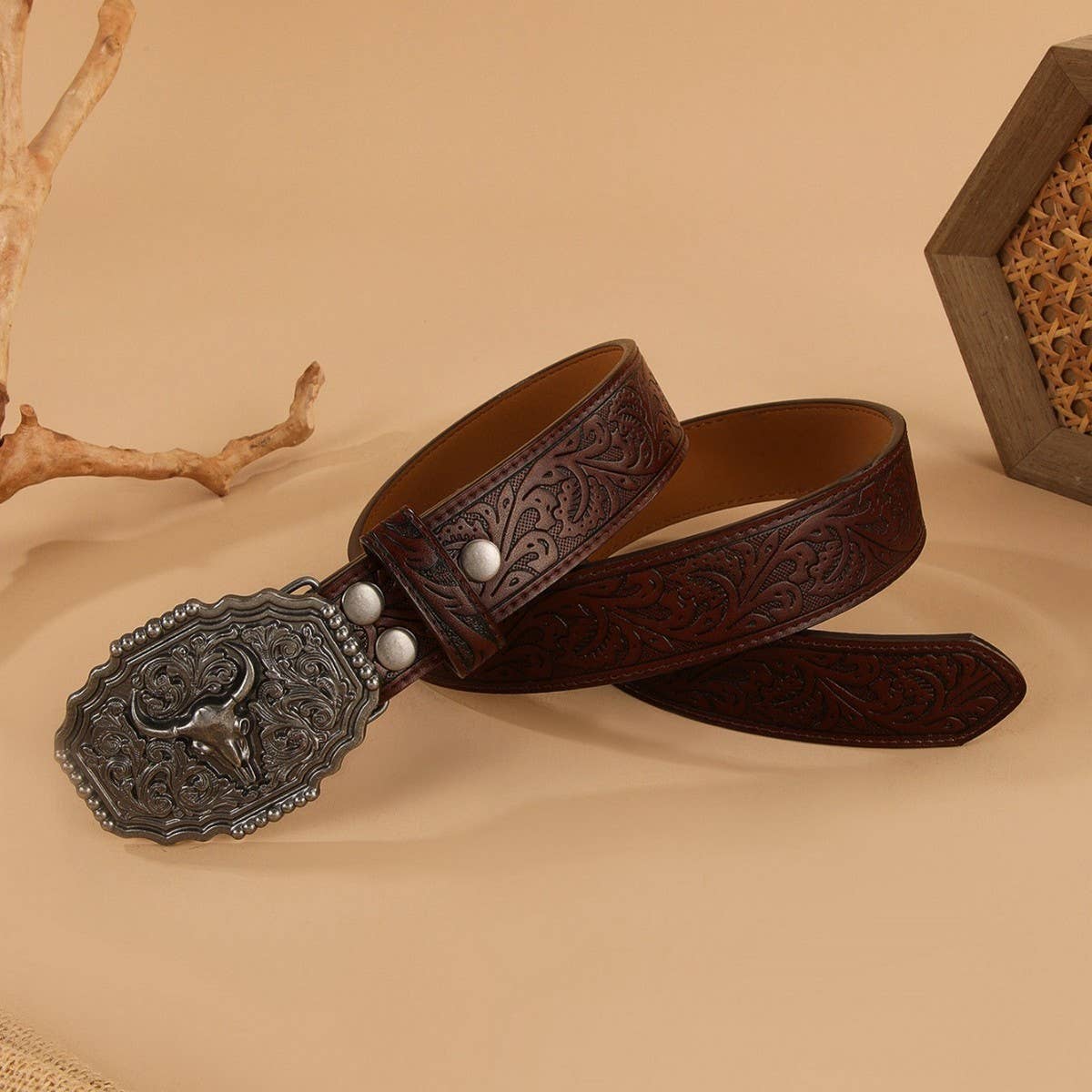 BULL HEAD CARVED VINTAGE DISTRESSED EMBOSSED BELT