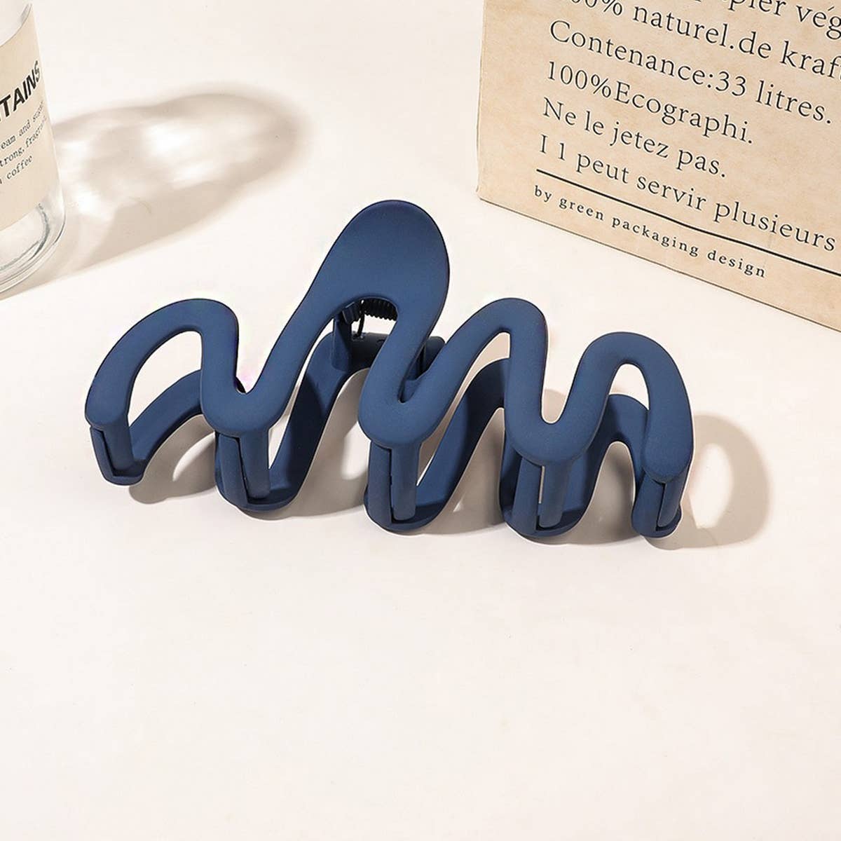 Big wavy hair clips