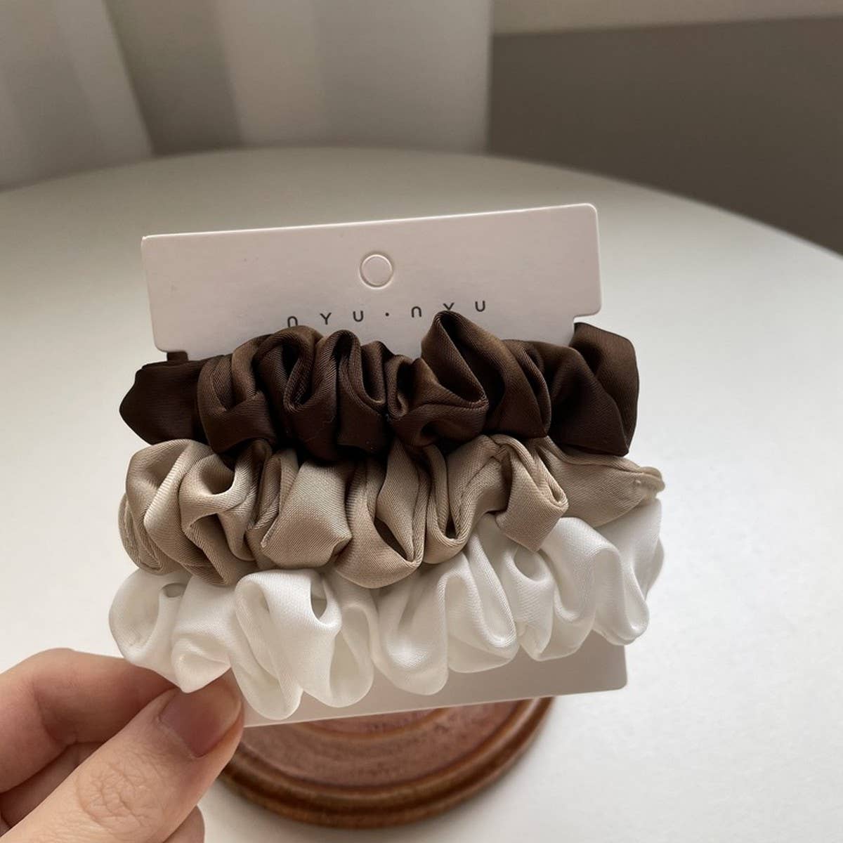NEW TEMPERAMENT SET SIMPLE HAIR SCRUNCHIES
