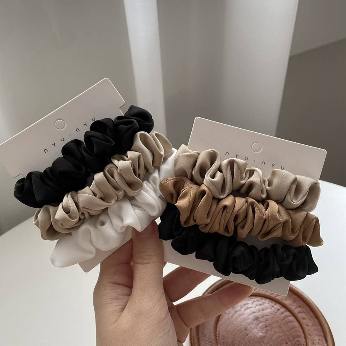 NEW TEMPERAMENT SET SIMPLE HAIR SCRUNCHIES