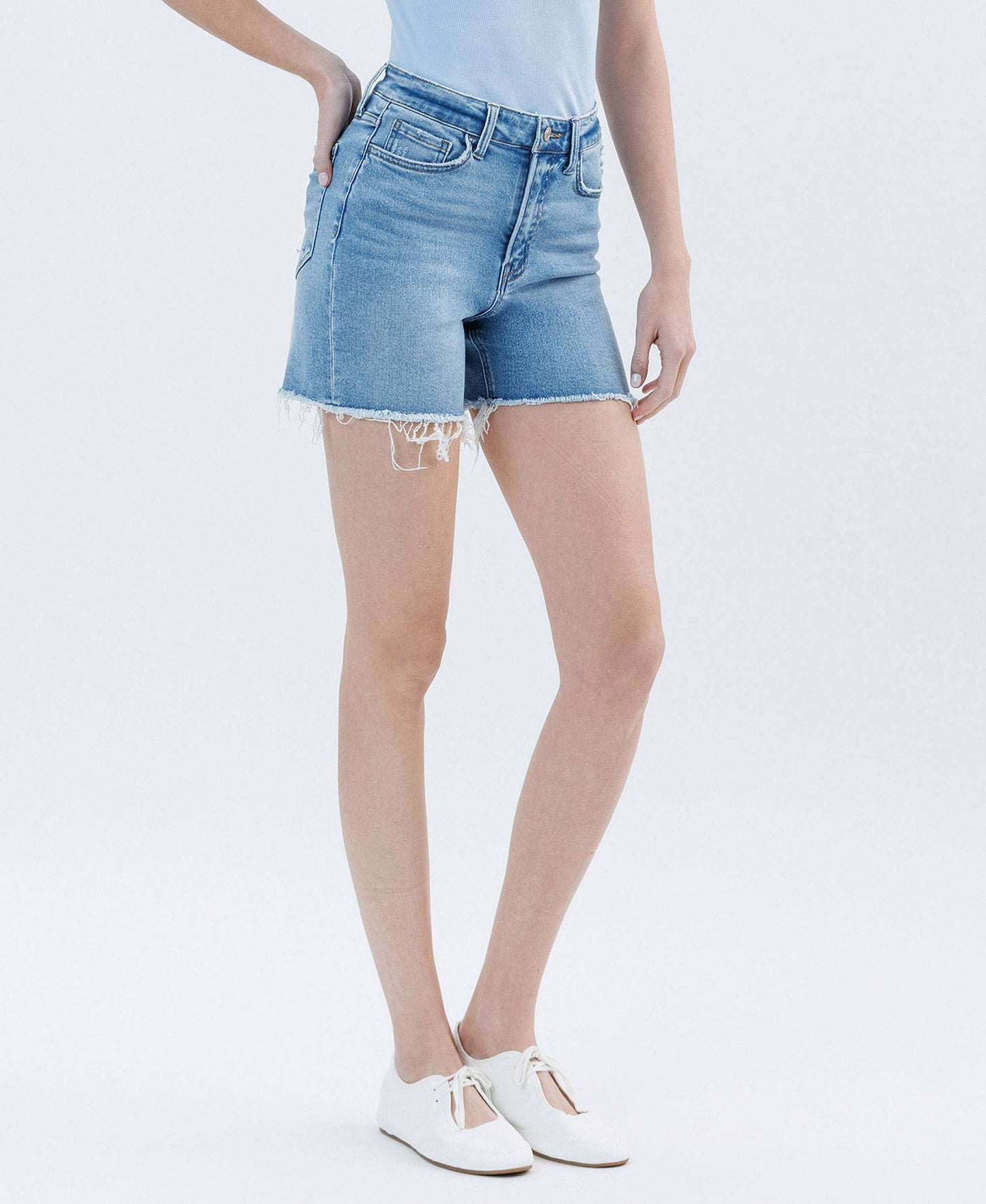 HIGH RISE BOYFRIEND SHORTS (PRE🤍ORDER)