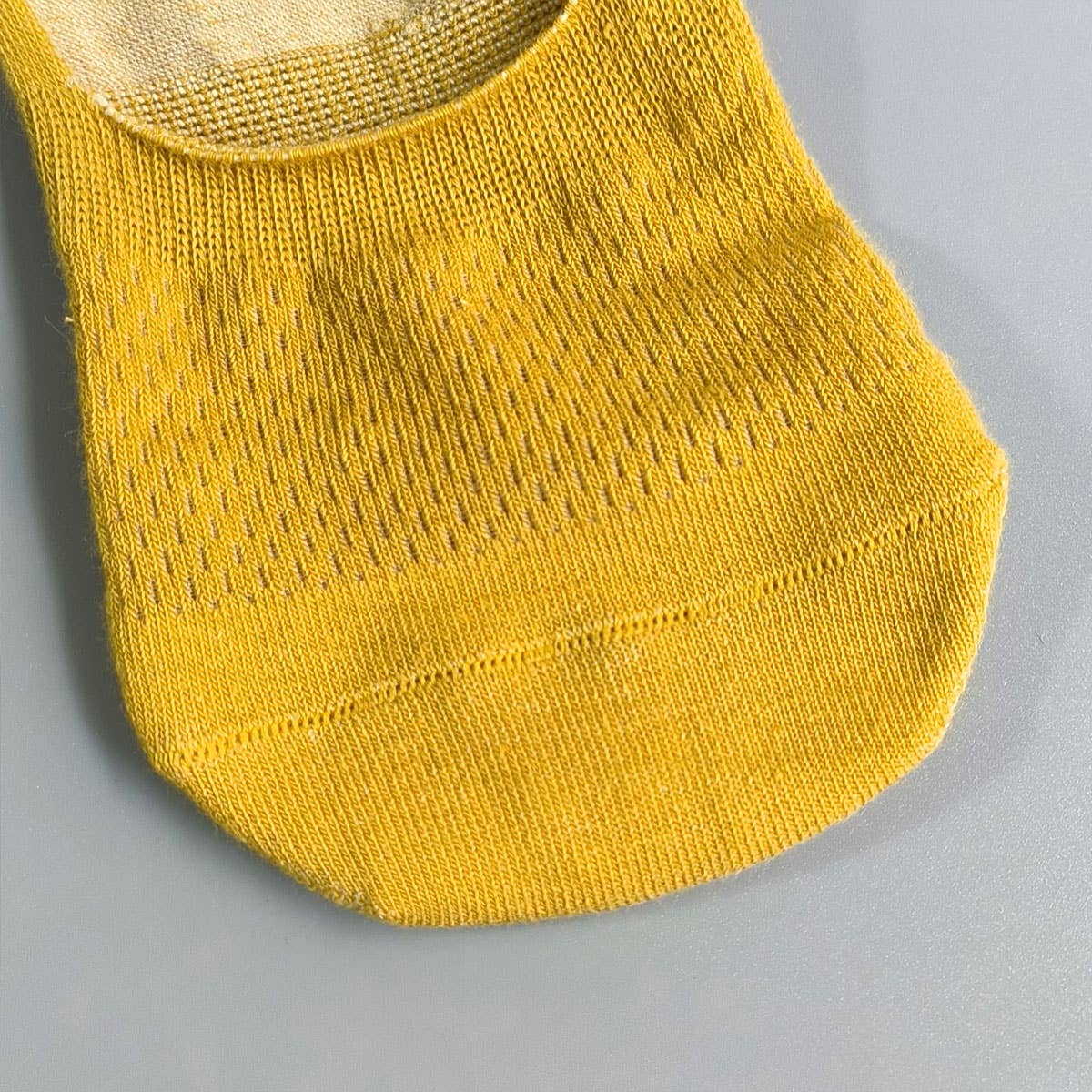 Mesh Solid No Show Socks