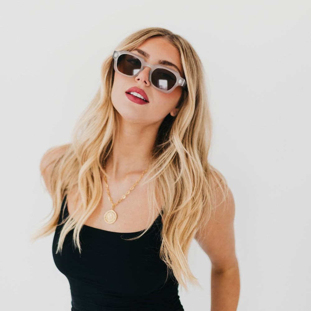 Blocky Square Retro Sunglasses (PRE🤍ORDER)
