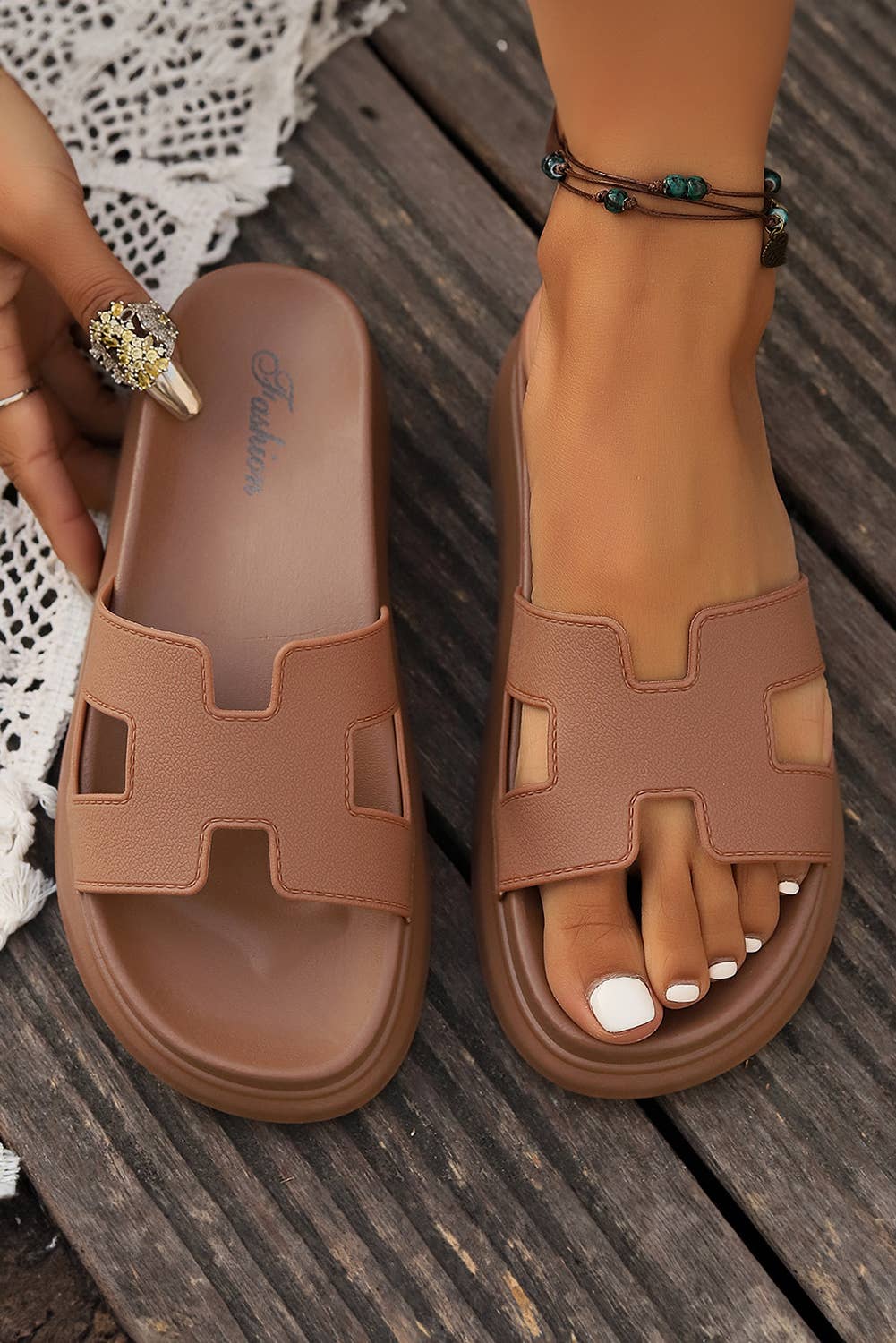 Cutout Design Open Toe Platform Slippers (PRE🤍ORDER)