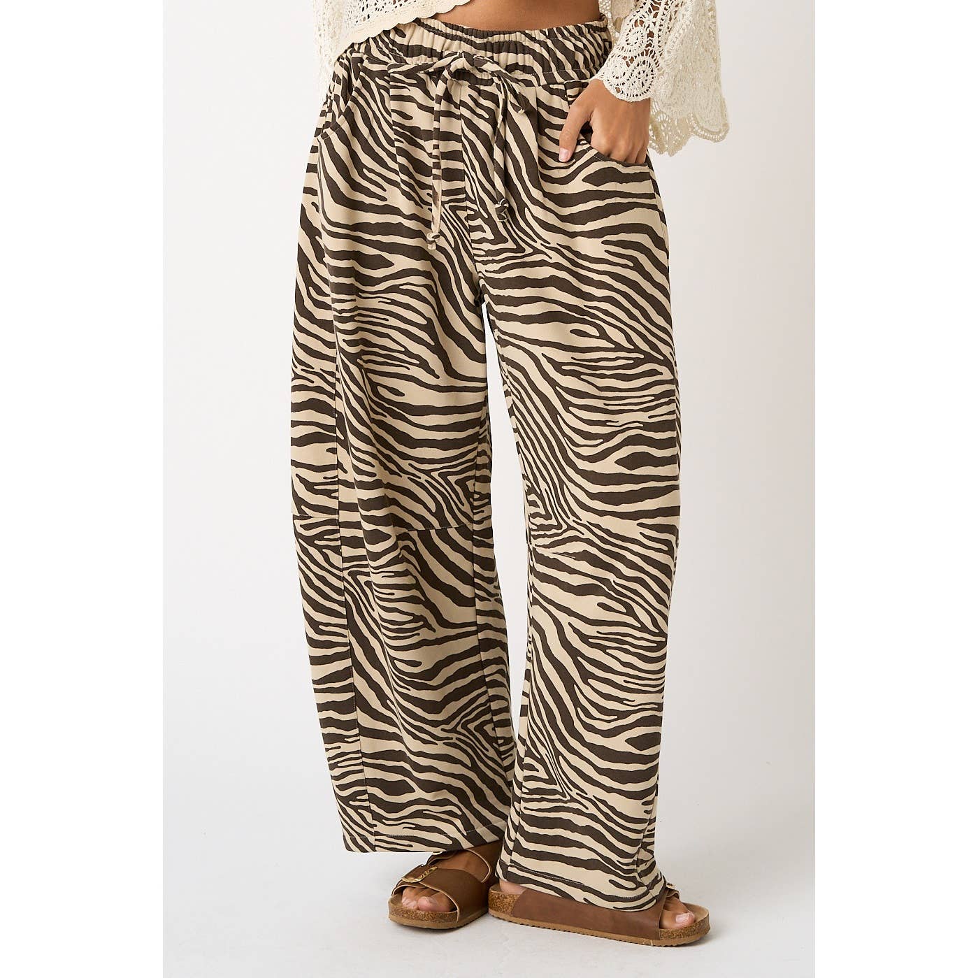Zebra Printed Mid Rise Pants with Pockets (PRE🤍ORDER)