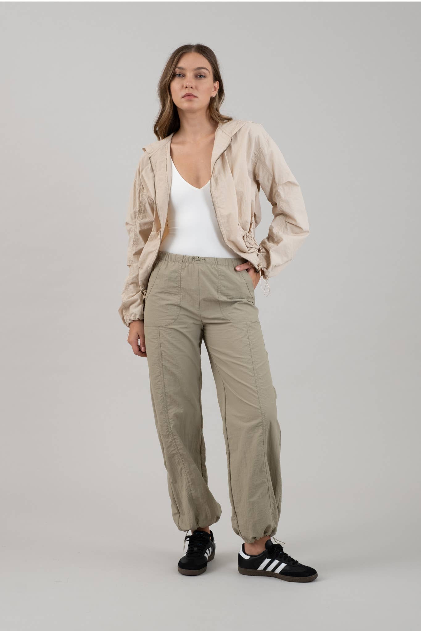 ZIP UP DRAWSTRING HOODED JACKET