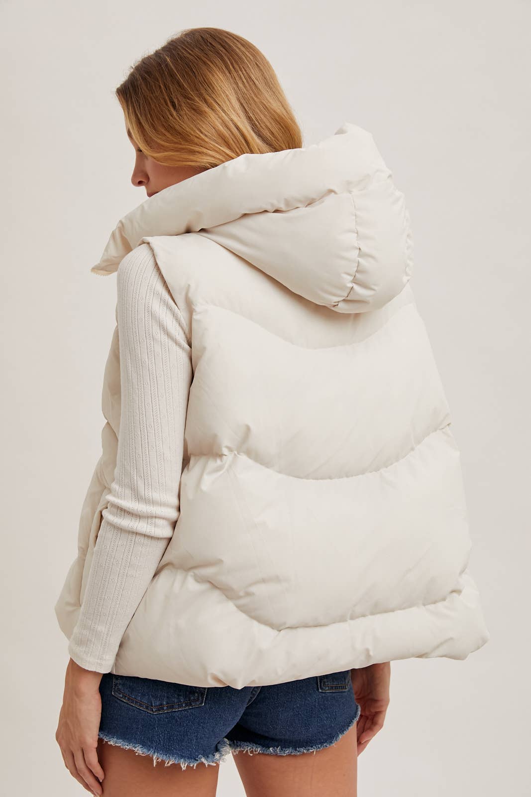 ZIPPER DOWN PUFFER HOODED VEST