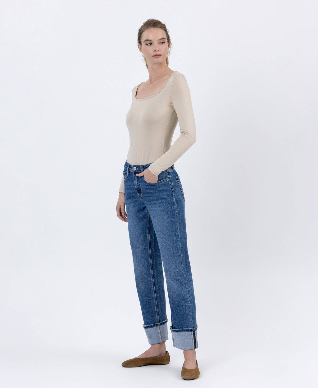 HIGH RISE CUFFED ANKLE STRAIGHT JEANS (PRE🤍ORDER)
