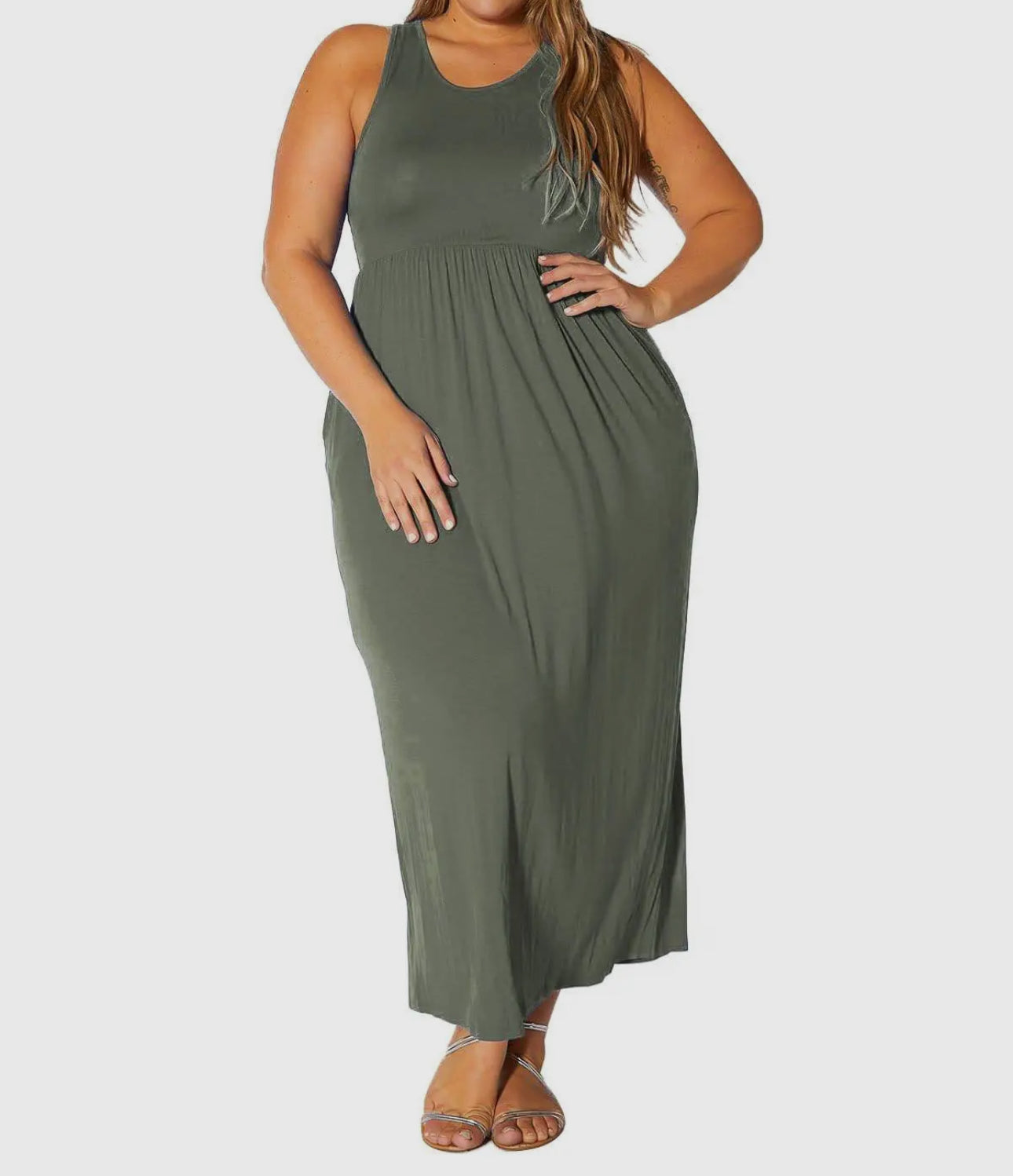 Sleeveless Pleated Maxi Dress W/ Pockets