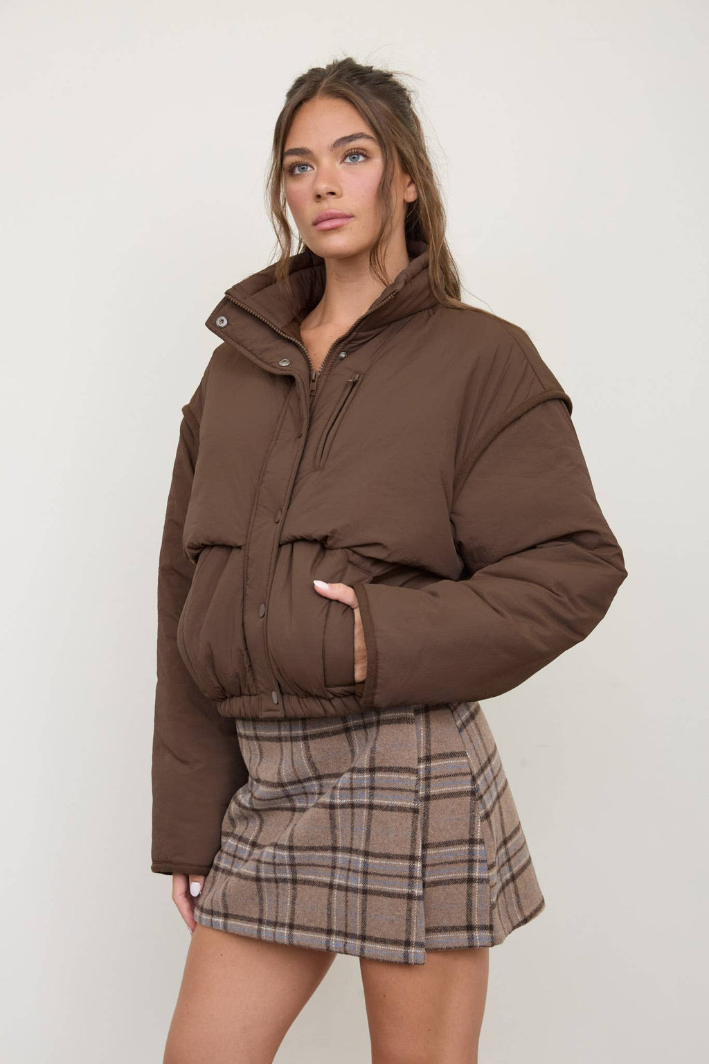 STAND COLLAR SNAP BUTTON PUFFER CROP JACKET (PRE🤍ORDER)