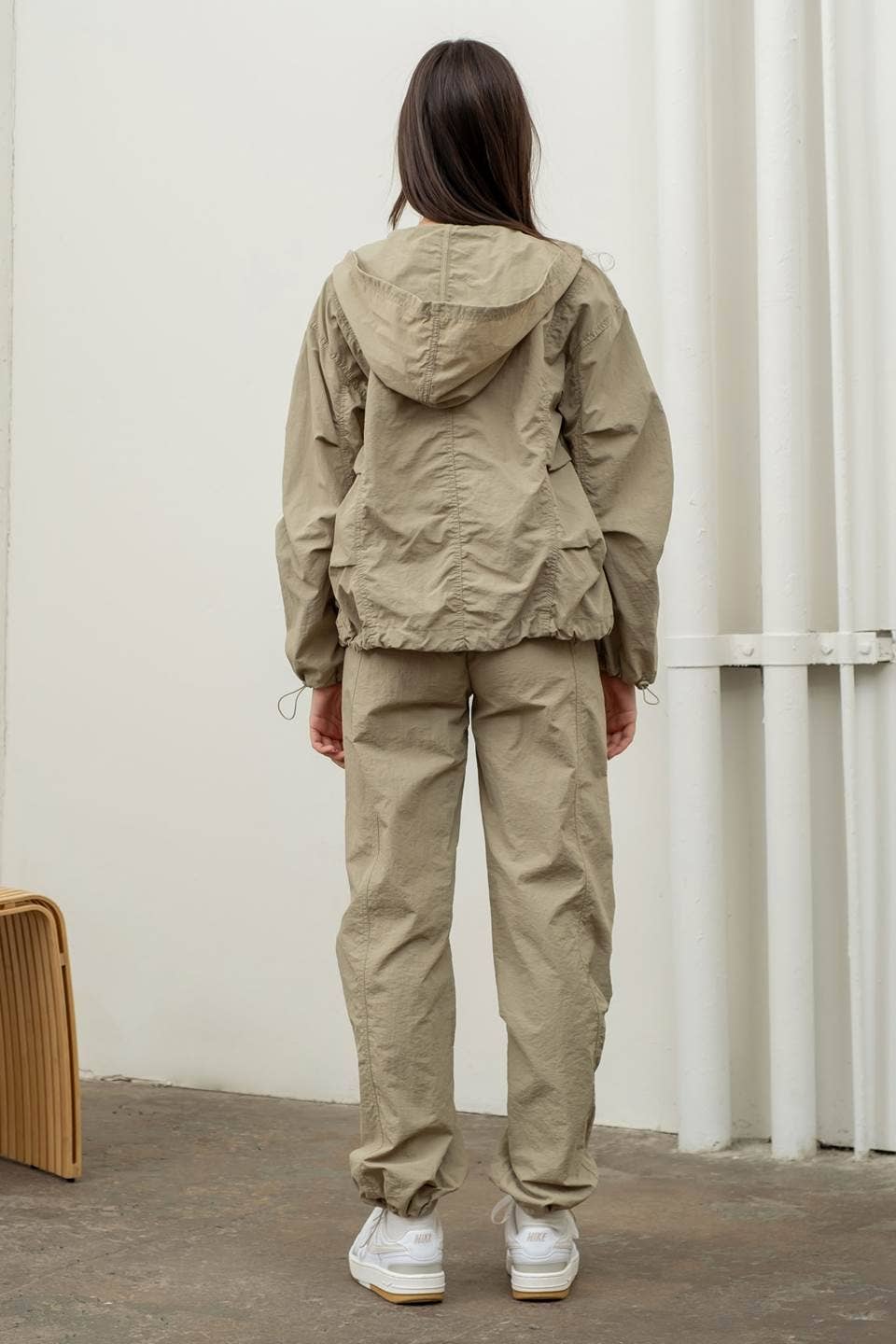 ZIP UP DRAWSTRING HOODED JACKET