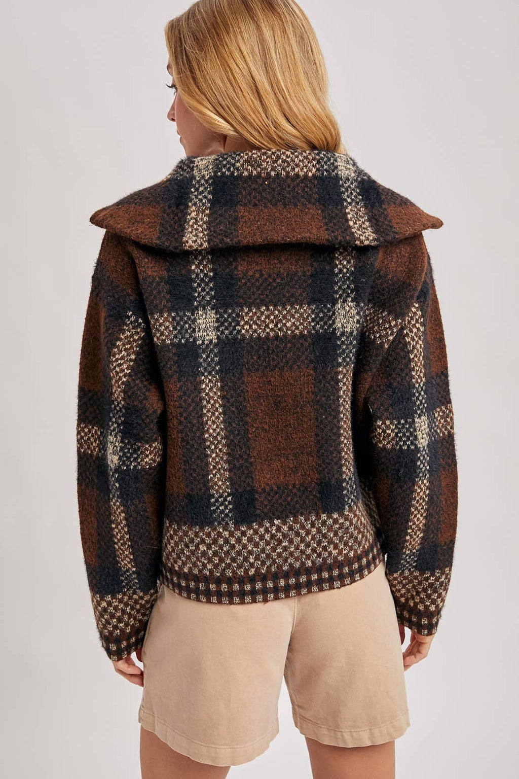 PLAID ZIPPER FRONT WIDE COLLAR FUZZY KNIT SWEATER JACKET