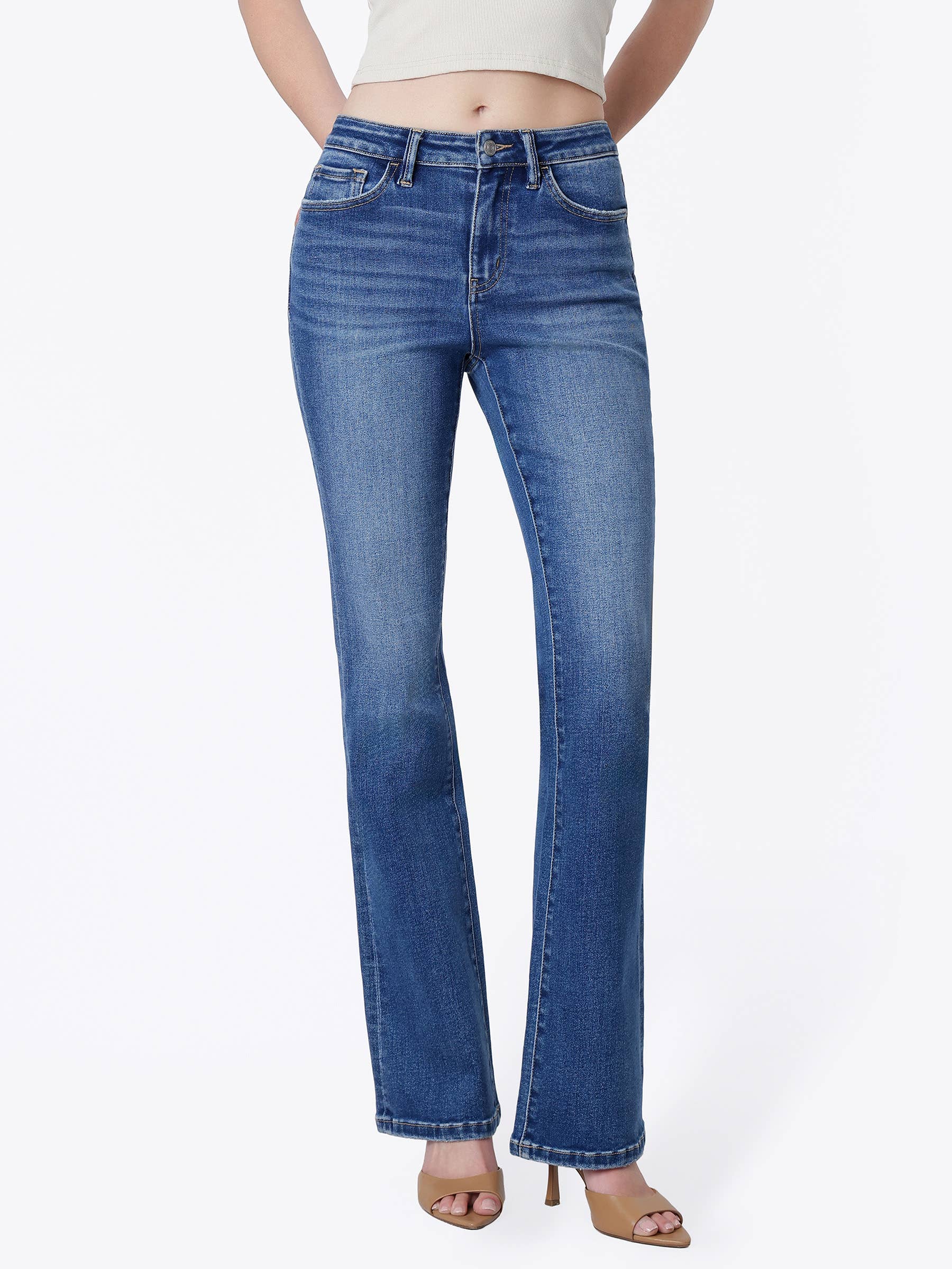 HIGH RISE MEDIUM DARK WASH BOOTCUT JEANS (PRE🤍ORDER)