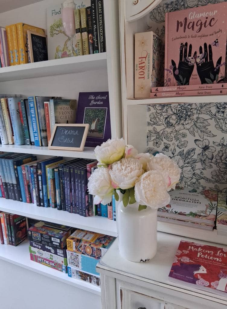 Blind Date with a Book- Gently pre-loved