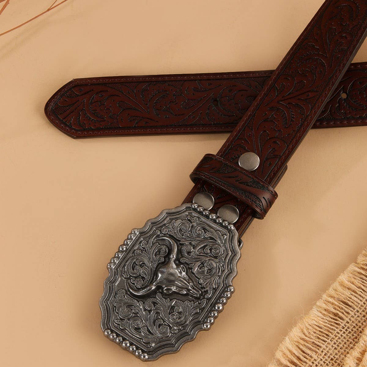 BULL HEAD CARVED VINTAGE DISTRESSED EMBOSSED BELT