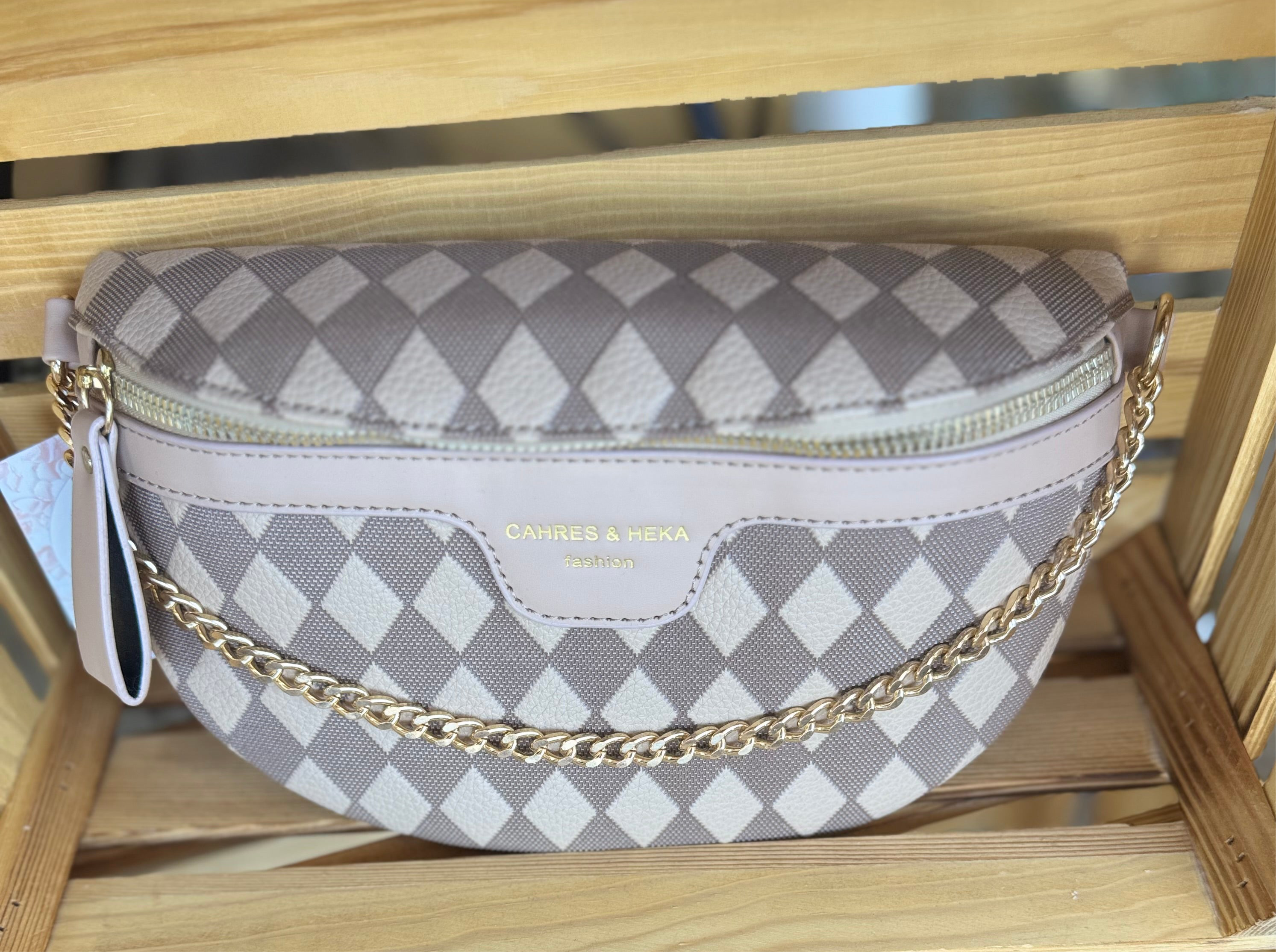 PYRAMID CHECK EVERYDAY HANDBAG