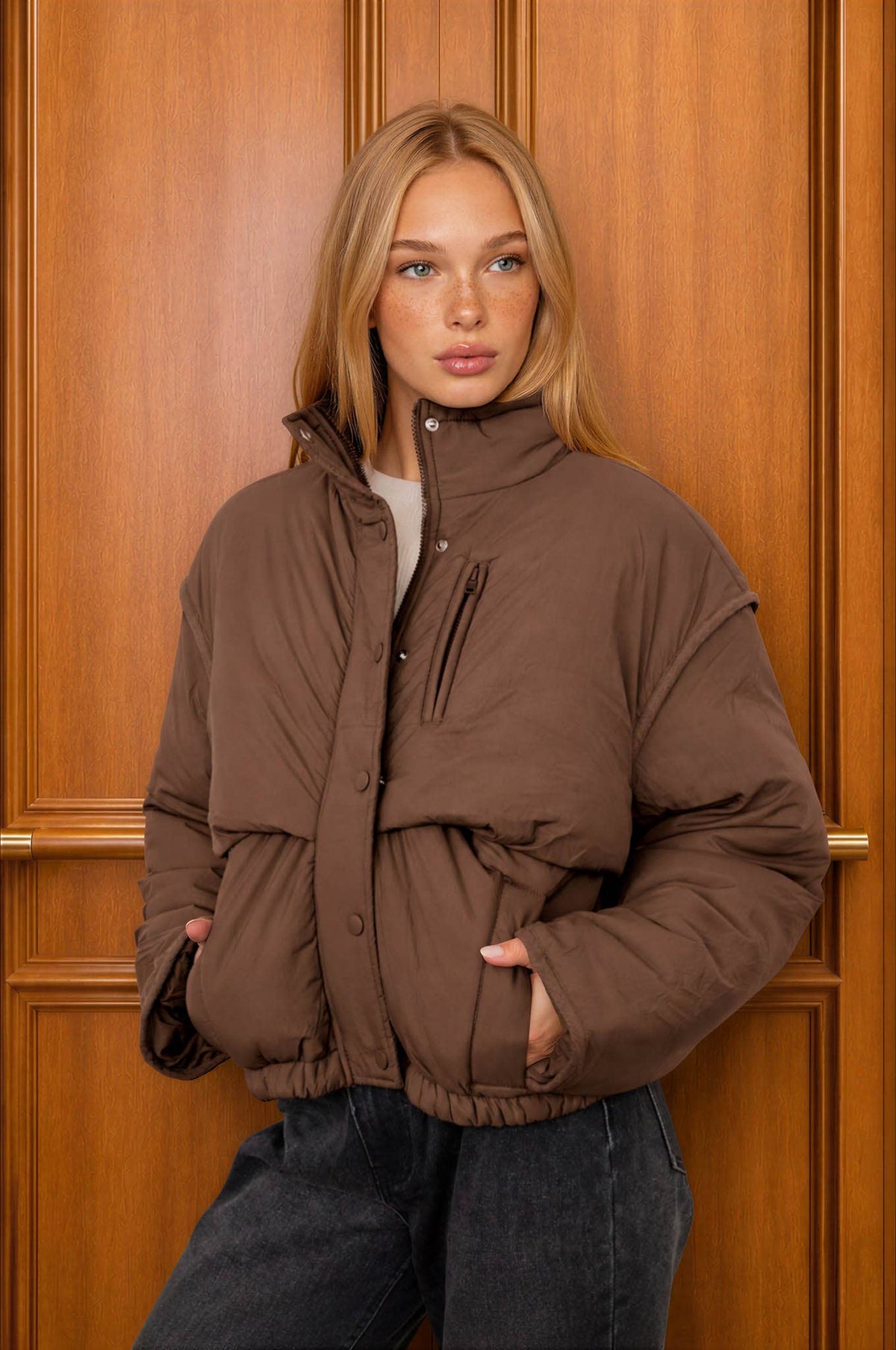 STAND COLLAR SNAP BUTTON PUFFER CROP JACKET (PRE🤍ORDER)