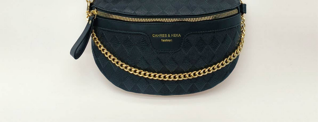 PYRAMID CHECK EVERYDAY HANDBAG