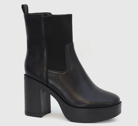 Chunky Short Bootie With Stretch