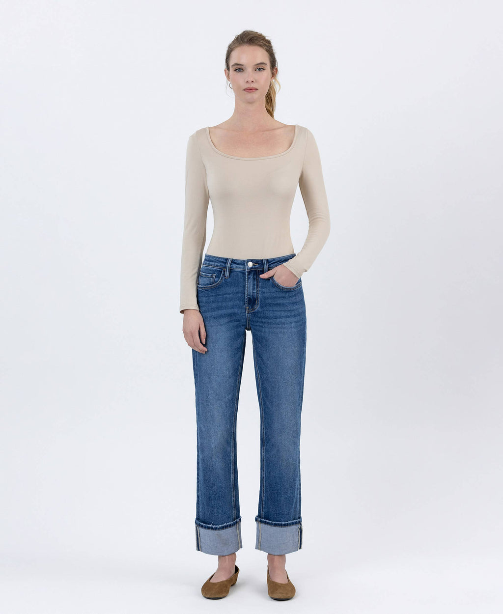 HIGH RISE CUFFED ANKLE STRAIGHT JEANS (PRE🤍ORDER)