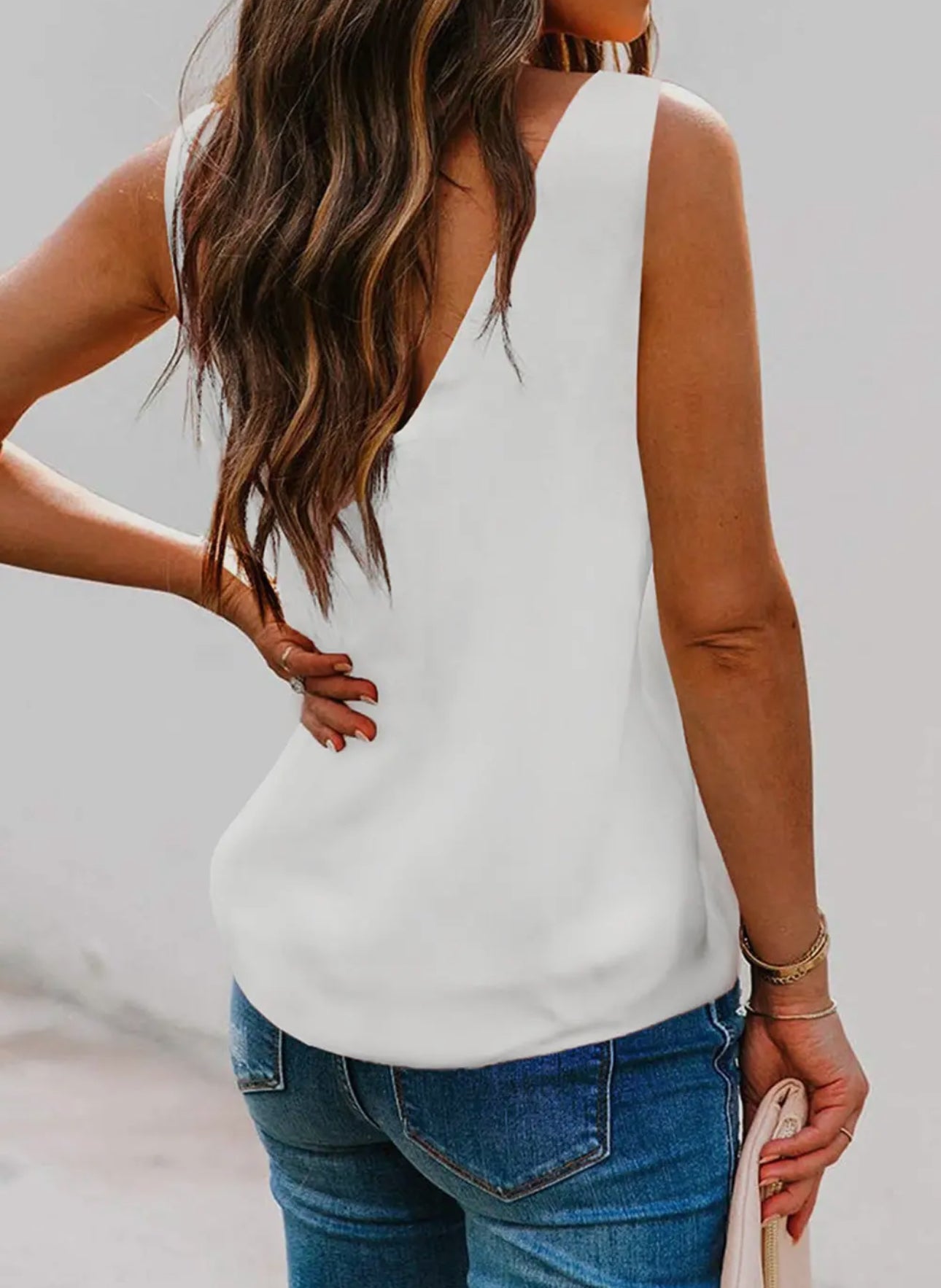 White Solid Color Deep V-Neck Loose Tank Top