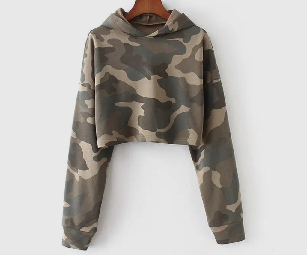 Camo Cropped Hoodie