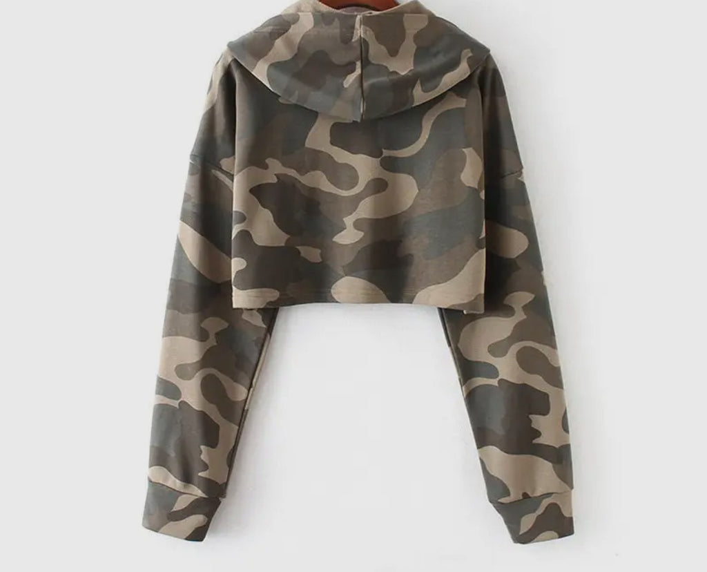 Camo Cropped Hoodie