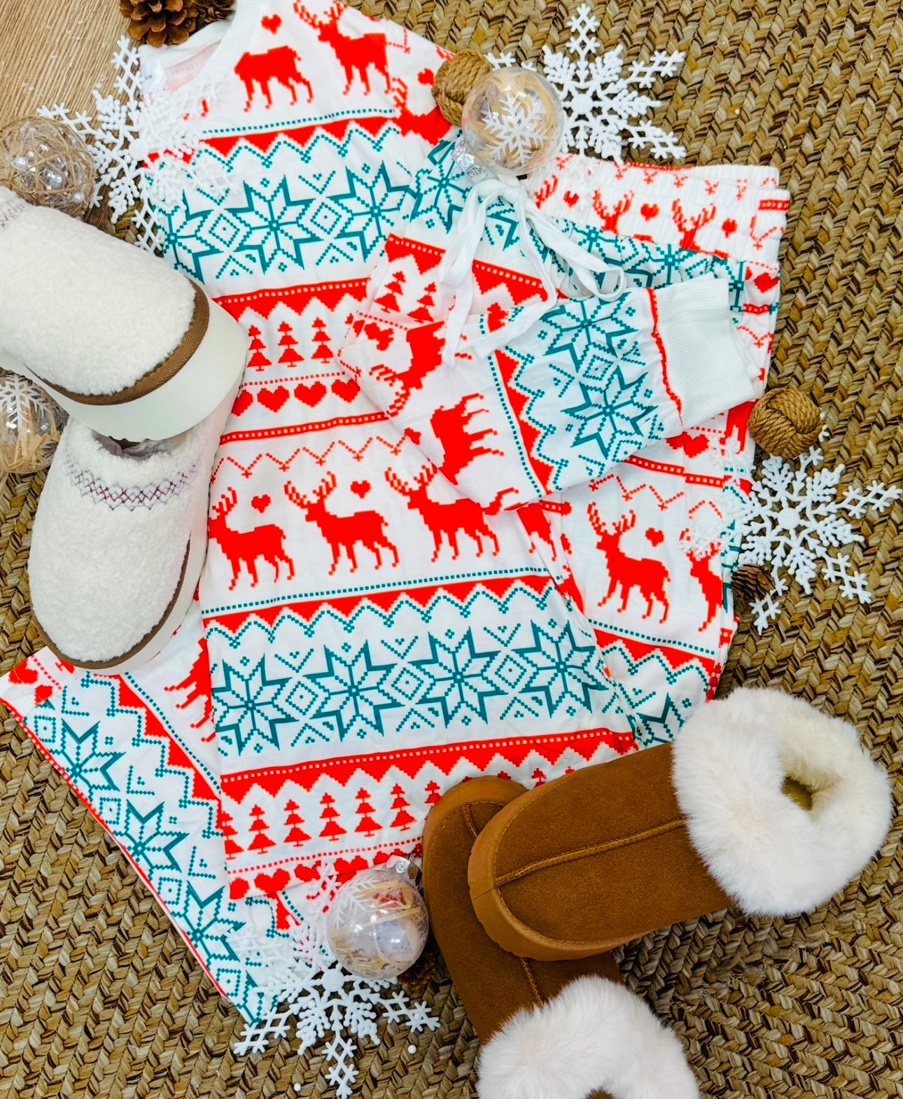 White Nordic Christmas Pajama Set