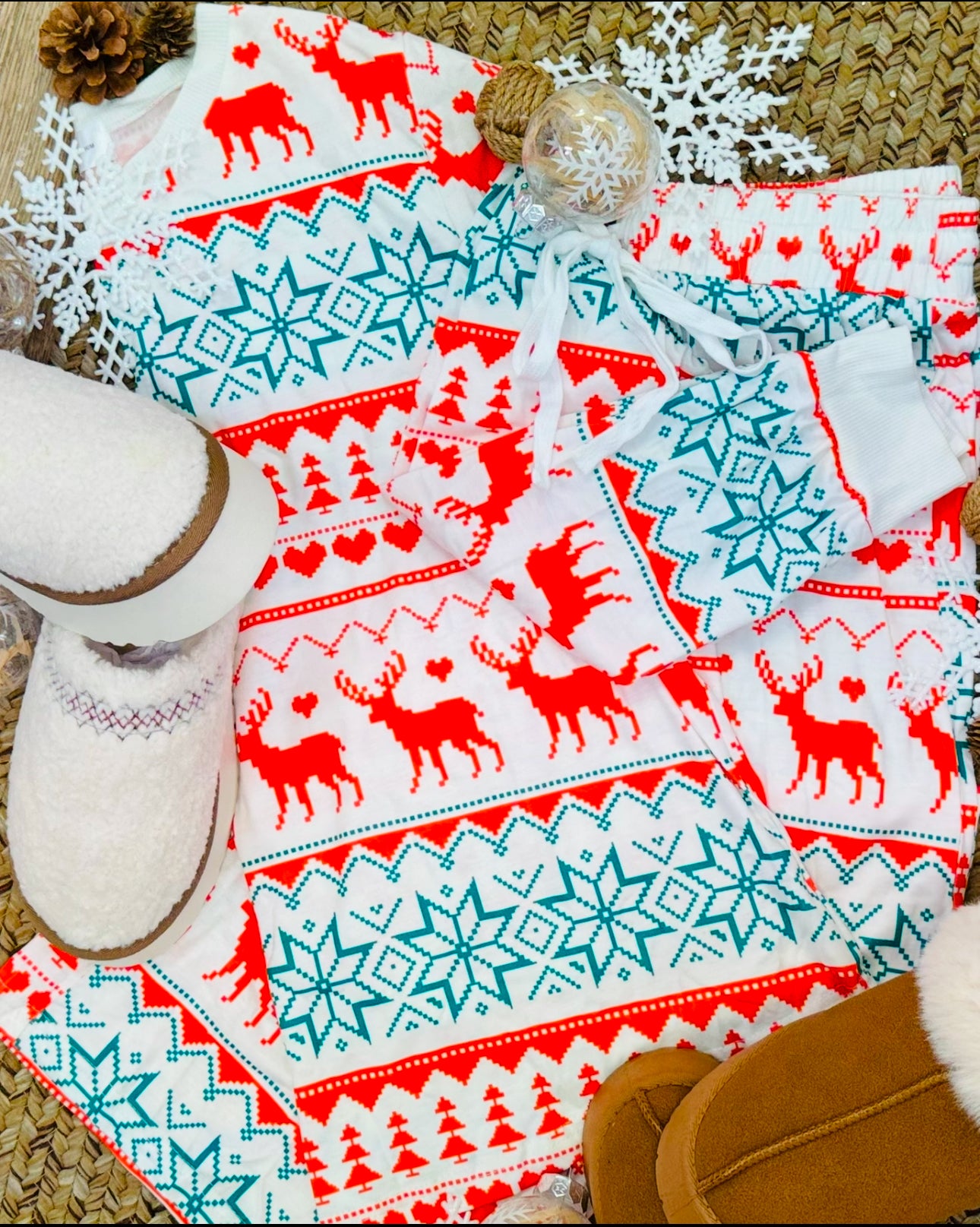 White Nordic Christmas Pajama Set