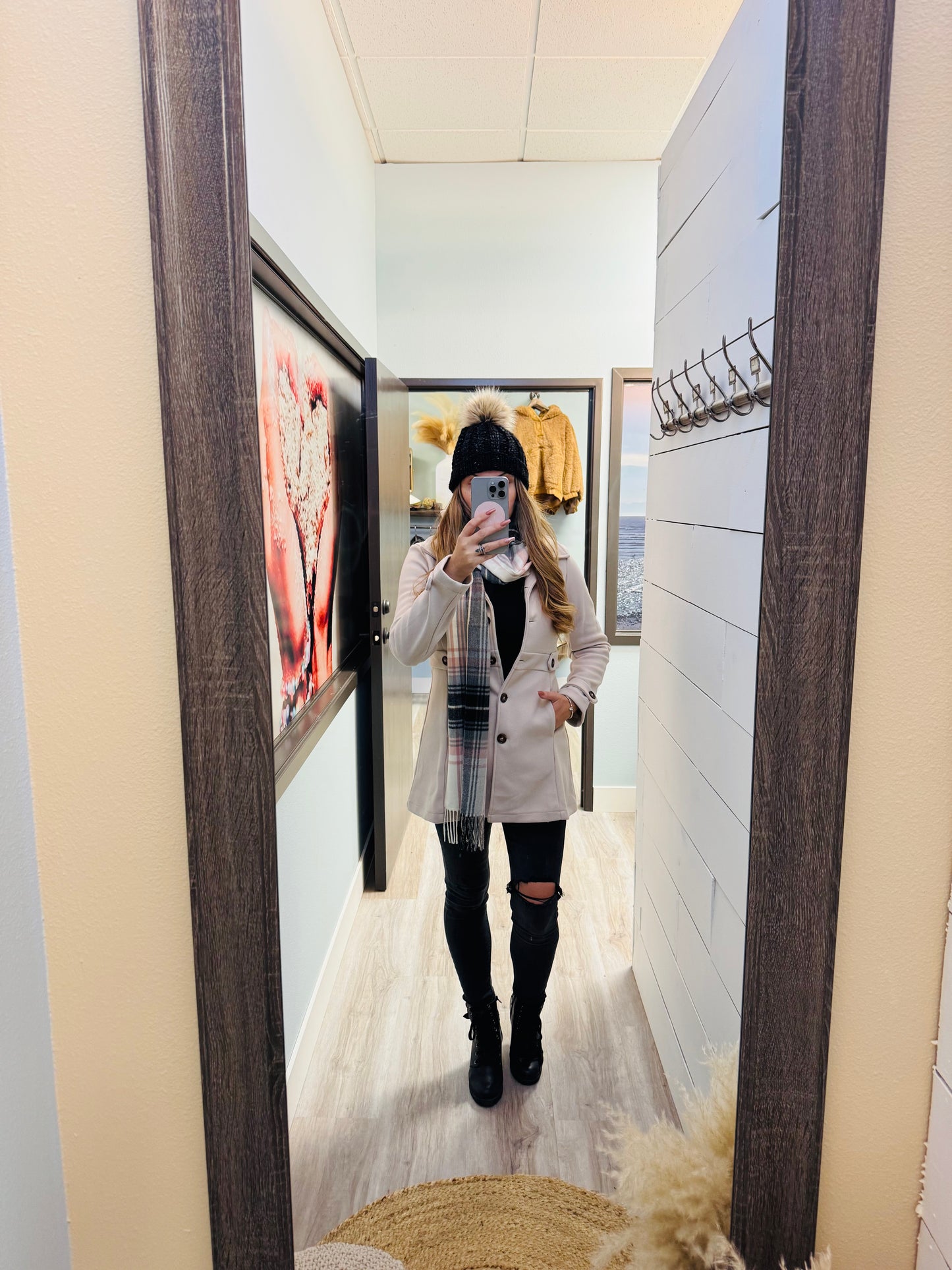 Elegant Lapel Button-Down Coat Jacket