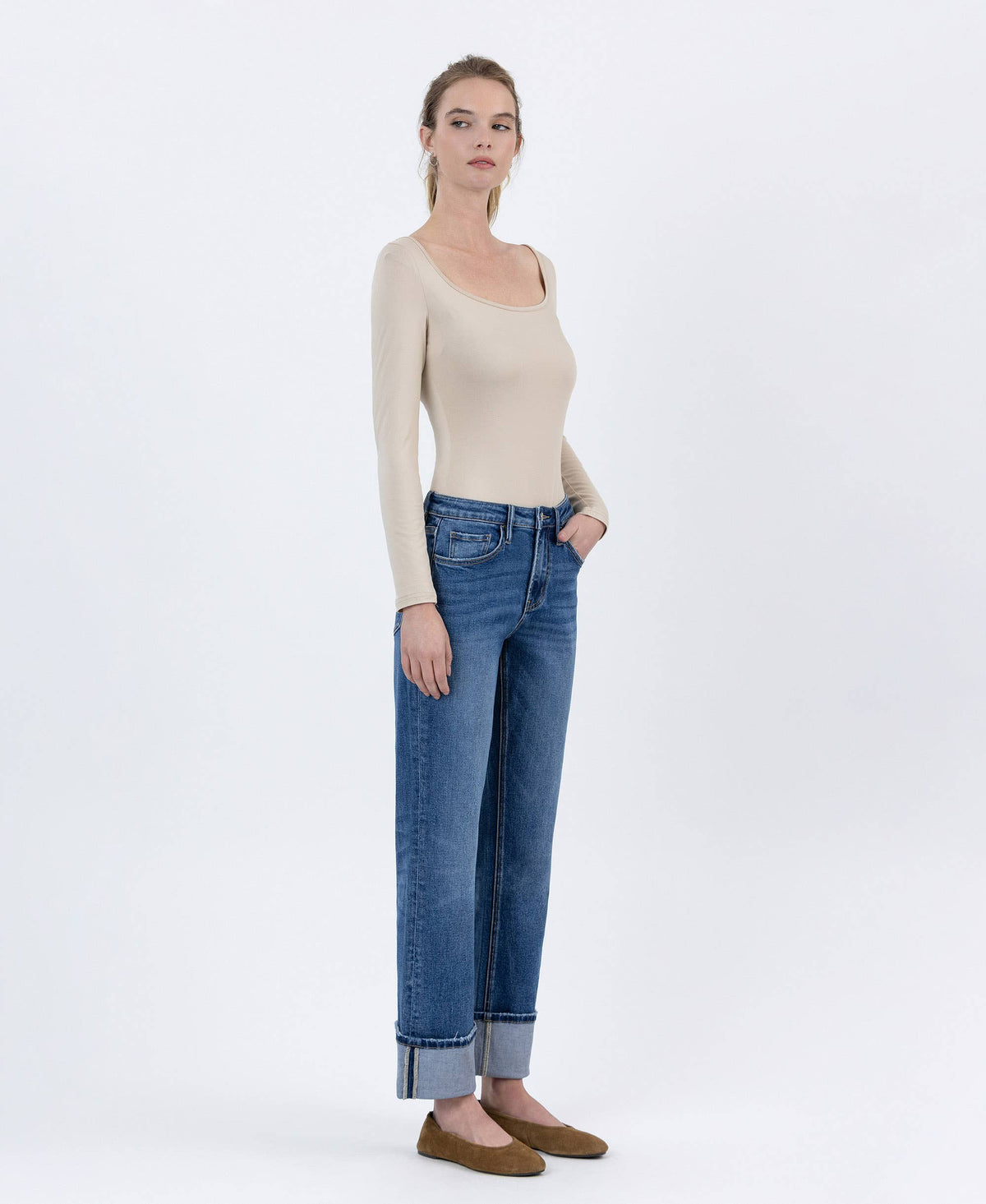 HIGH RISE CUFFED ANKLE STRAIGHT JEANS (PRE🤍ORDER)