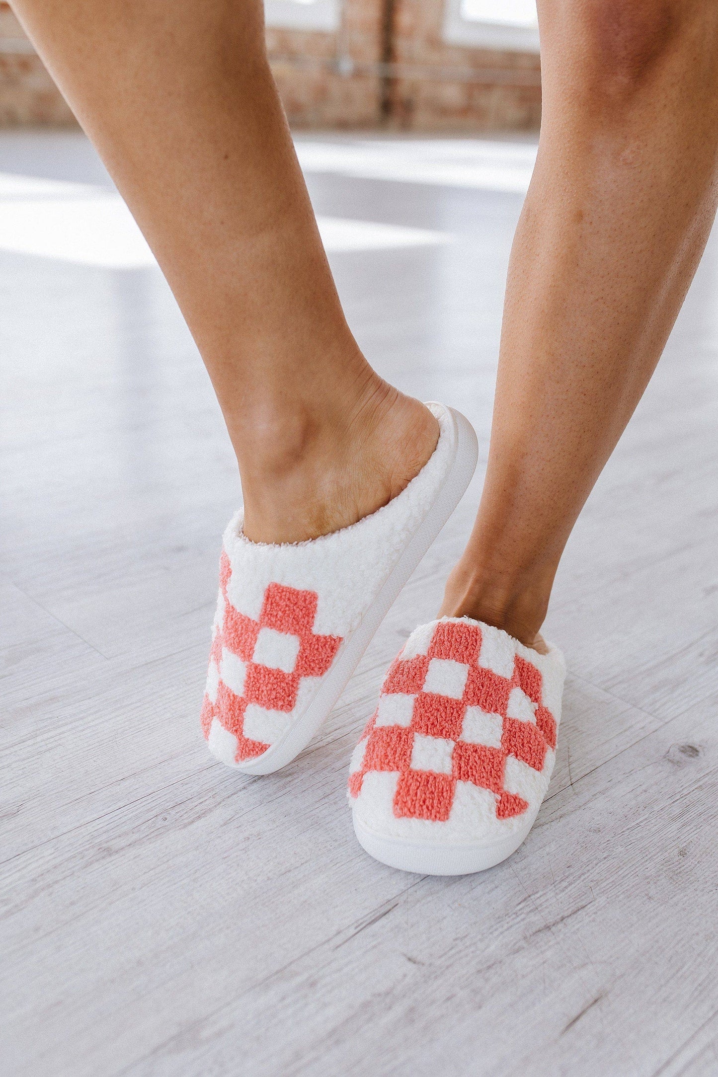 Checkered Print Fuzzy Slippers