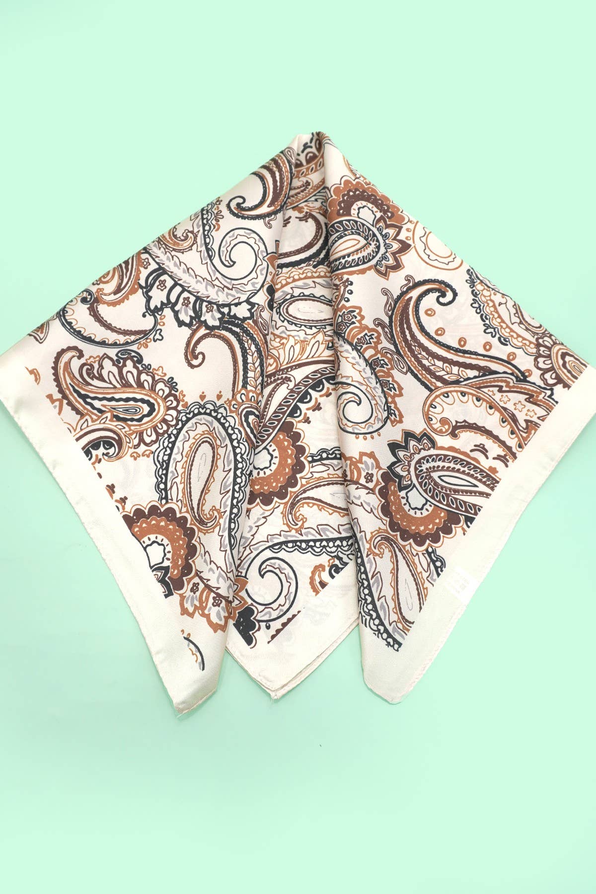 PAISLEY PINK SILKY FEEL BANDANA