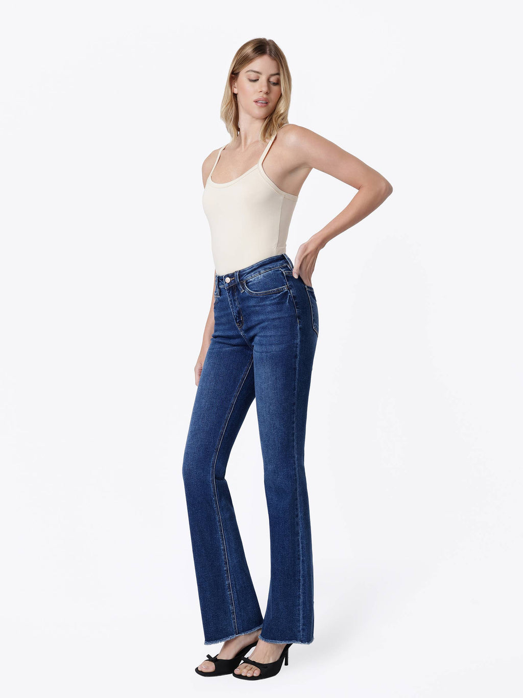 HIGH RISE RAW HEM DARK WASH BOOTCUT JEANS (PRE🤍ORDER)