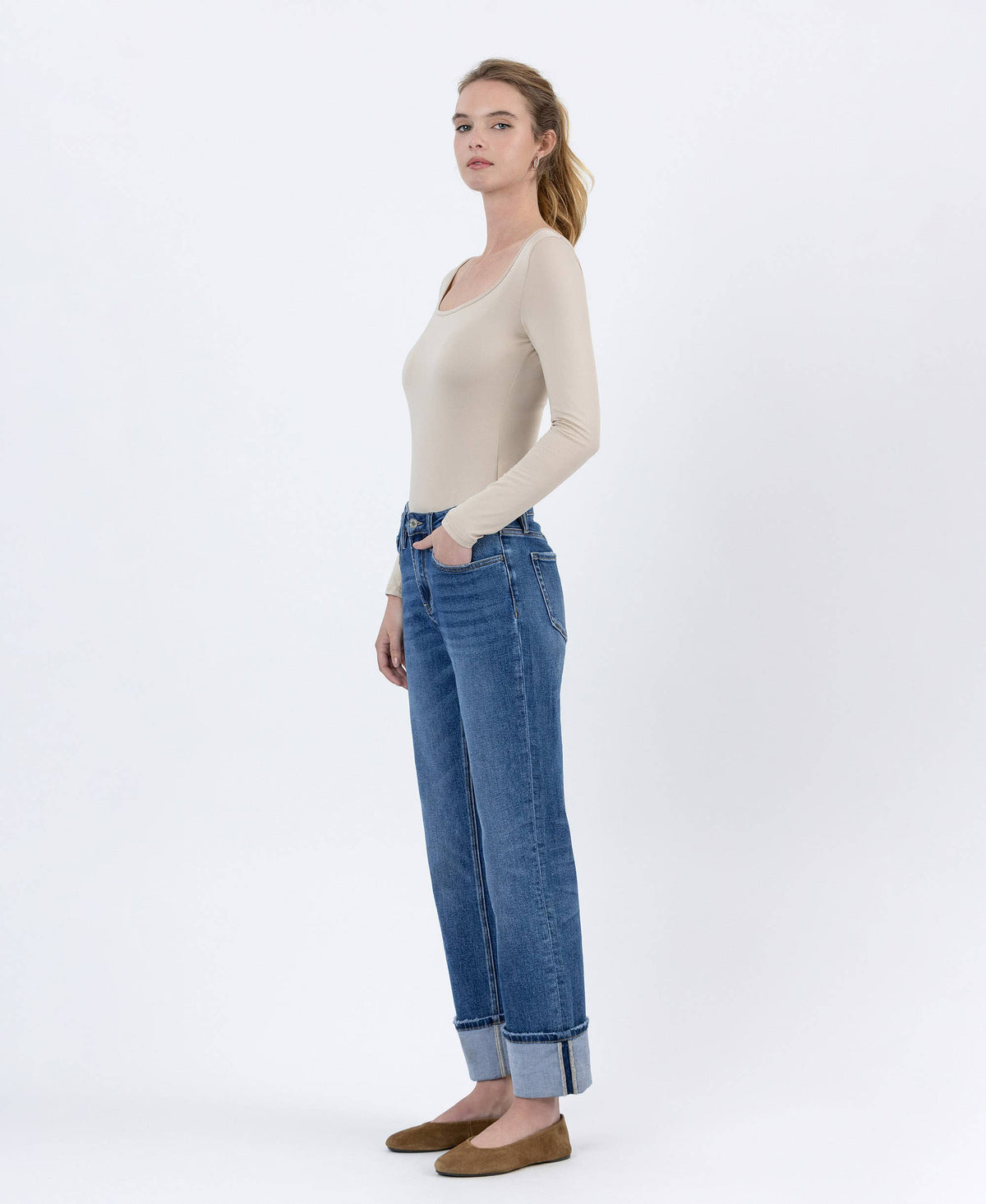 HIGH RISE CUFFED ANKLE STRAIGHT JEANS (PRE🤍ORDER)