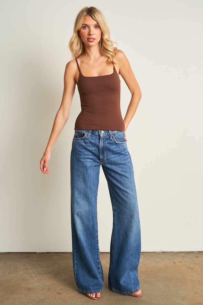 DOUBLE LAYERED CAMI TOP