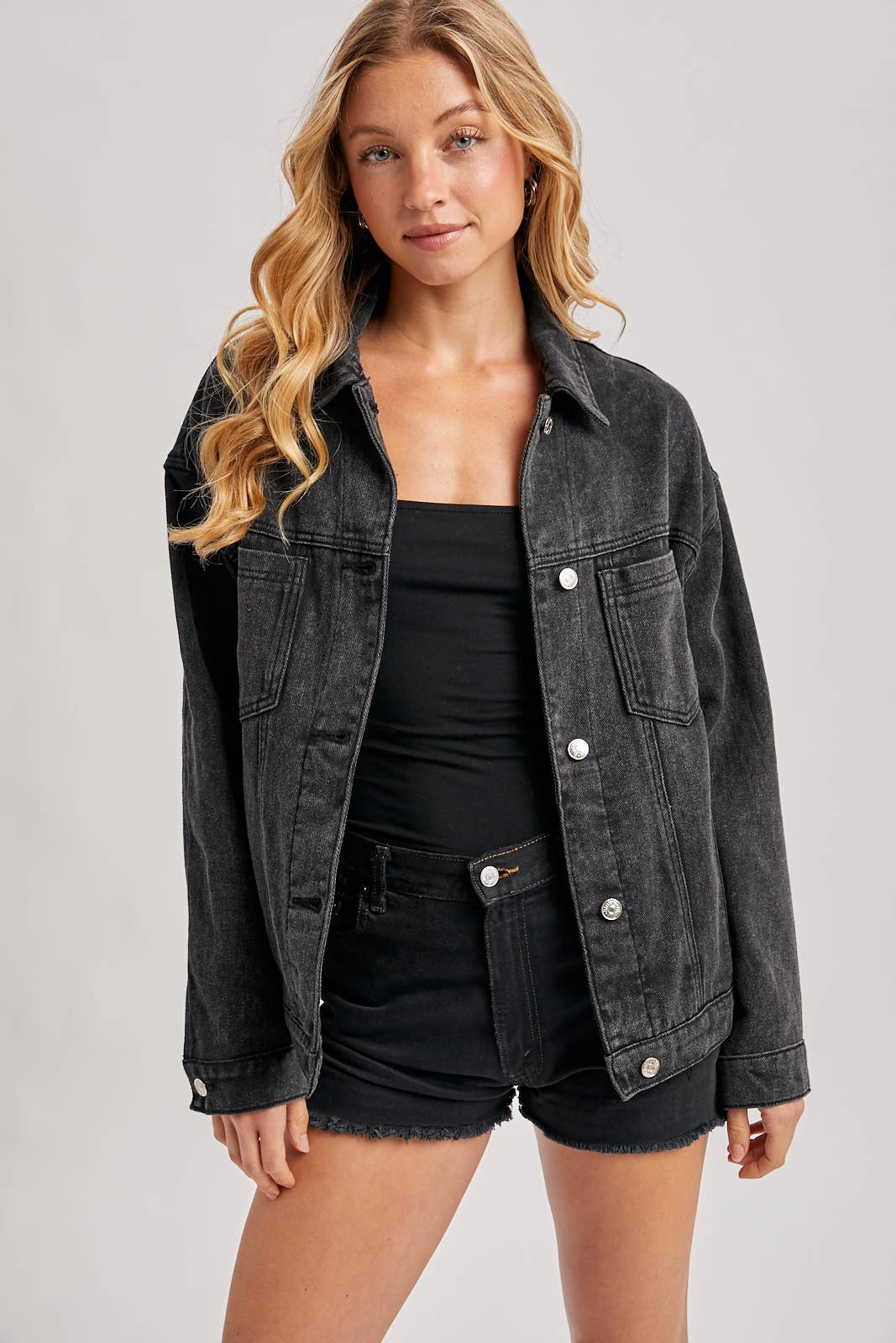 DENIM BUTTON DOWN OVERSIZED JACKET